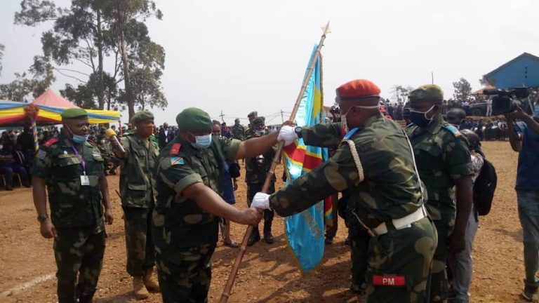 Ngoy Kilubi Bob et Muhindo Akili Mundos