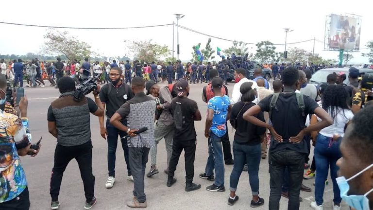 presse Kinshasa retour fayulu