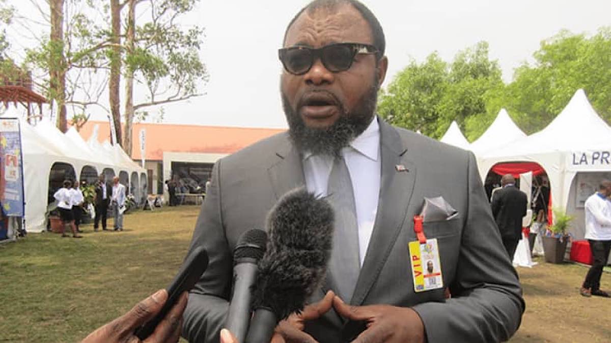 Sénateur Denis Kambayi