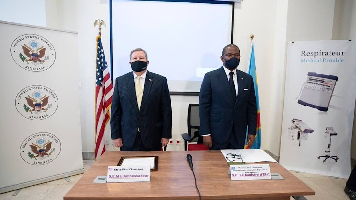 Mike Hammer, ambassadeur des USA