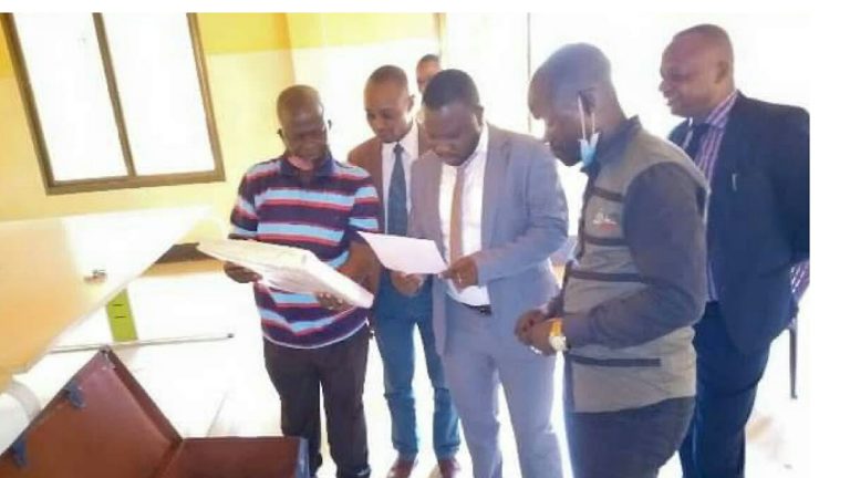 les carnets d'examen et du jury des élèves candidats finalistes des Instituts Techniques Médicales