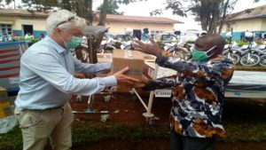 motos et un lot important de matériels médicaux remis à la division provinciale de santé de Butembo par l'UNICEF