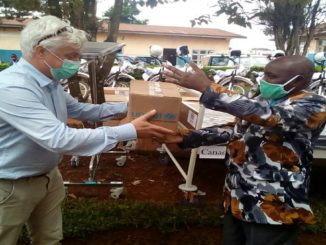 motos et un lot important de matériels médicaux remis à la division provinciale de santé de Butembo par l'UNICEF