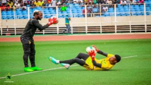 Simon Omossola gardien vclub