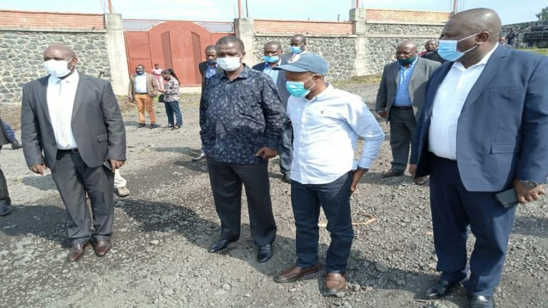 Azarias Ruberwa Manywa et Carly