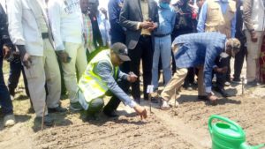 le gouverneur Ngwabidje