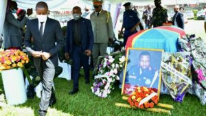 Carly Nzanzu hommage à Delphin Kahimbi