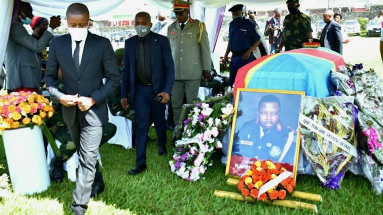 Carly Nzanzu hommage à Delphin Kahimbi