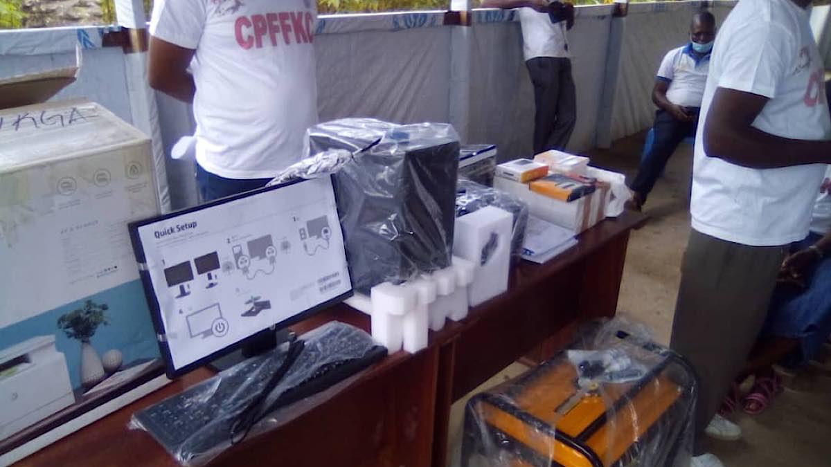 Football féminin du Kasaï Central doté des matériels informatiques