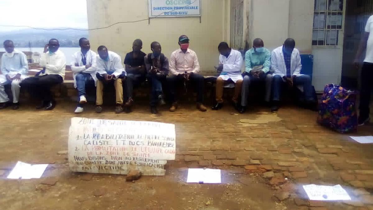 des infirmiers de Kabare