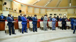 25 Chefs de regroupements et partis politiques présentés auprès de Tshisekedi par Bahati