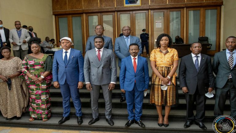 Assemblée nationale : remise et reprise
