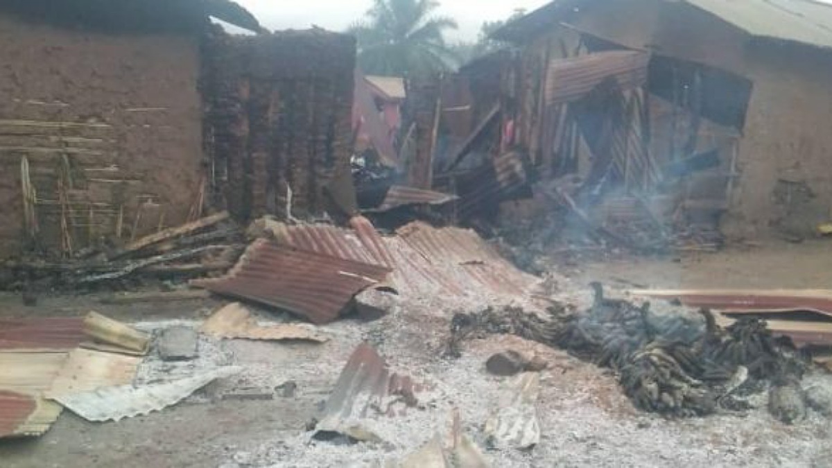 Beni : plusieurs maisons incendiées