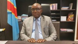 Le ministre a.i de la justice Takaishe