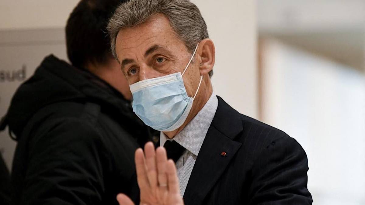 Nicolas Sarkozy condamné à trois ans de prison, dont un an ferme : une première pour un ancien président français