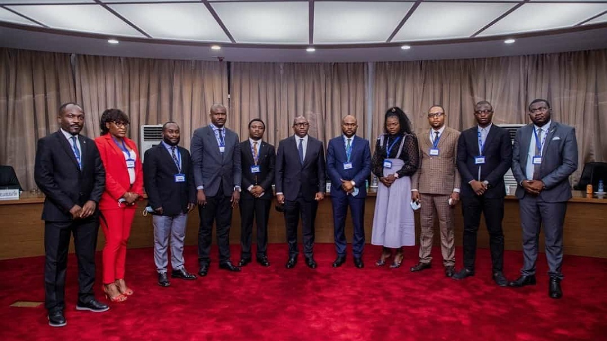a délégation du forum national de la jeunesse.