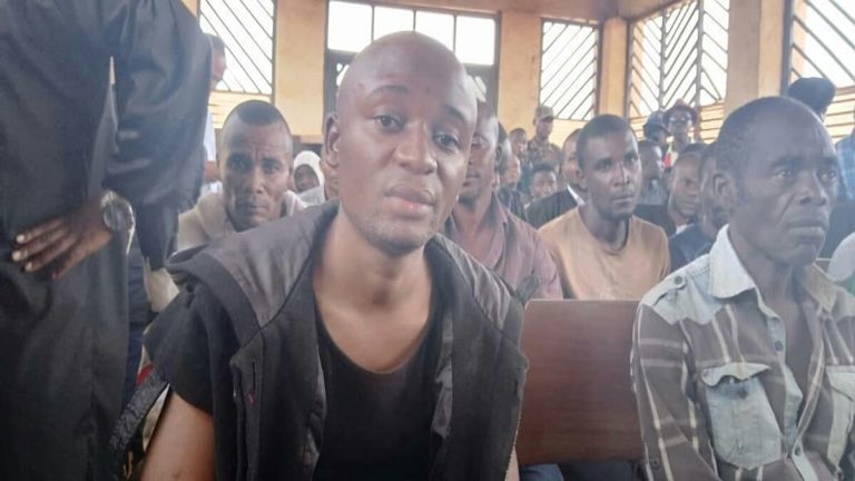 Delcat Idengo au procès