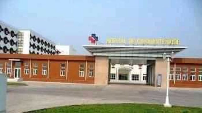 l'hôpital du Cinquantenaire