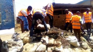 Bukavu : des jeunes s'engagent l'assainissement des milieux urbains