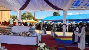 derniers hommages à Mgr Tafunga