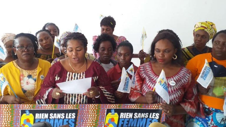 le mouvement “rien sans les femmes”