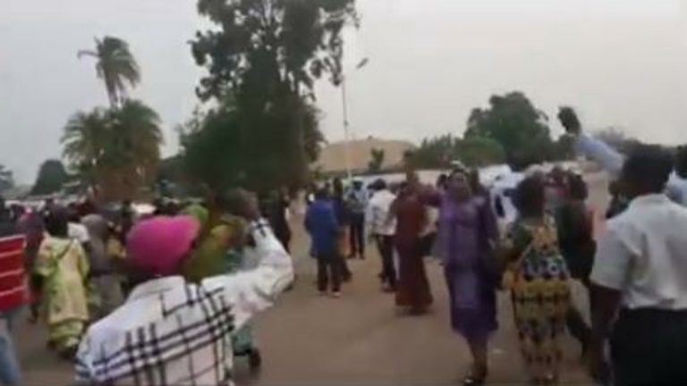 Lubumbashi : Les vendeurs des bois