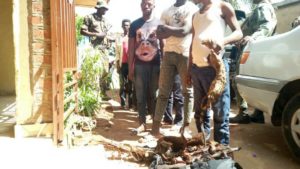 Un groupe des miliciens Maï-Maï dit « l'union fait la force »