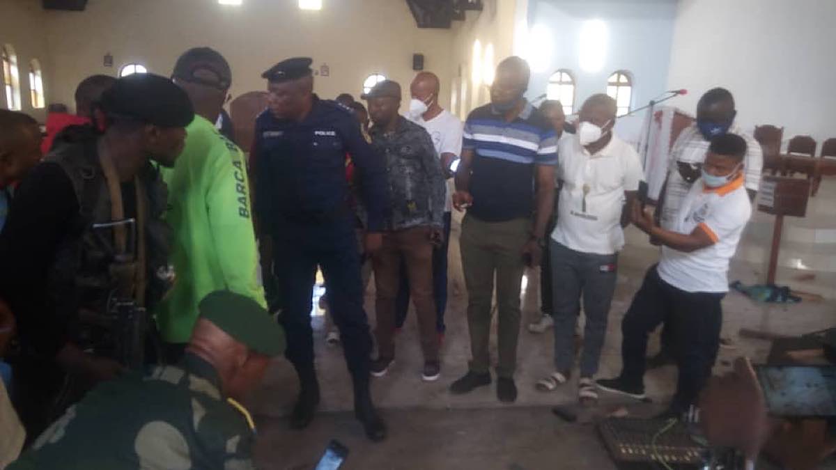 Beni explosion église policier