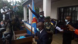 Remise et reprise à la mairie de Beni