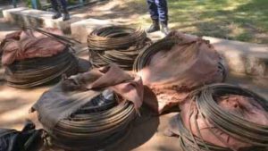 quinze tonnes de câbles électriques