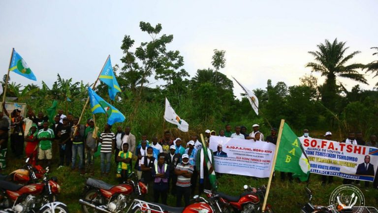 De dizaines des partis politiques de l'Union Sacrée