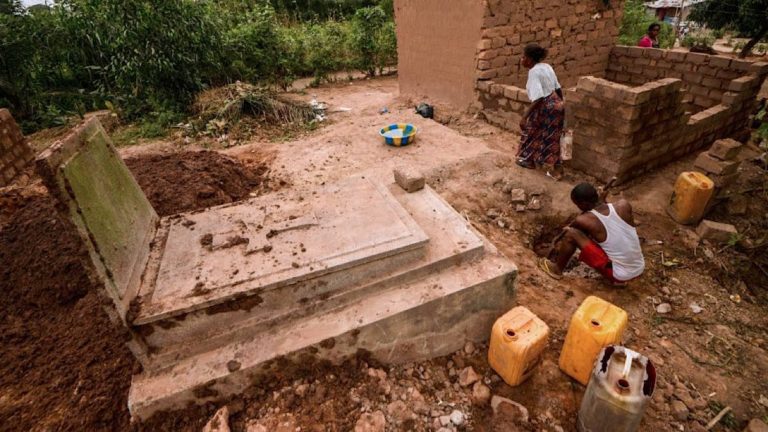 Lubumbashi : le Cimetière Penga Penga