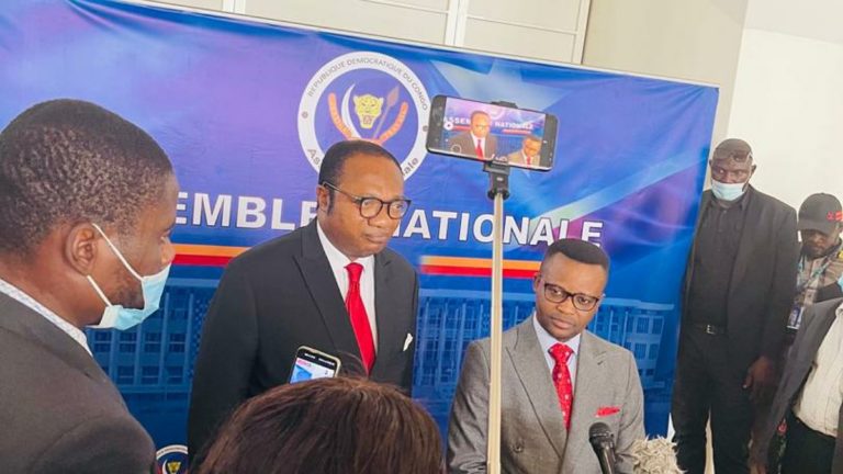 Nsingi Paluku et Noël Tshiani