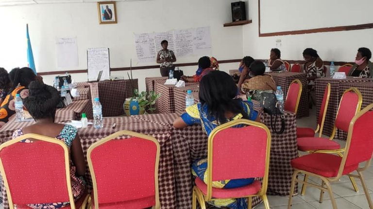 Le mouvement "Rien sans les femmes"