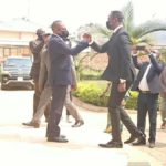 Tony Mwaba et Théo Ngwabidje