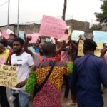 une nouvelle manifestation devant le palais du peuple