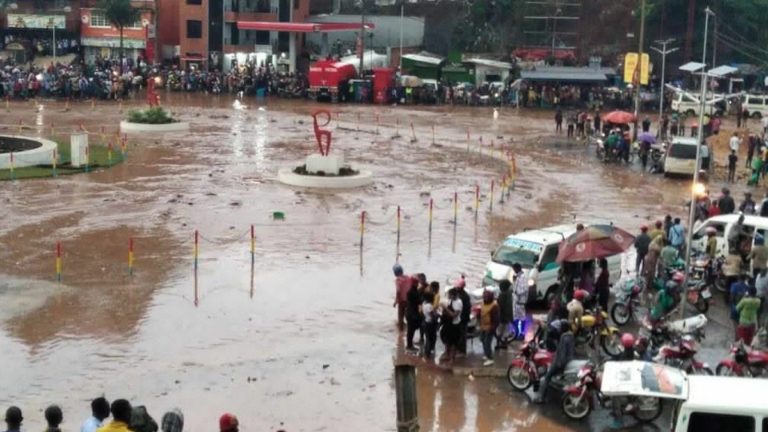 une forte pluie qui s'est abattue sur ville de Bukavu