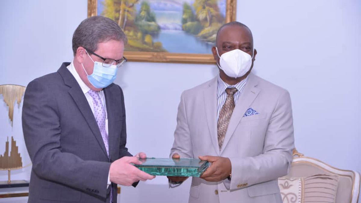 Jean-Claude Kamfwa et Alexey Sentebov