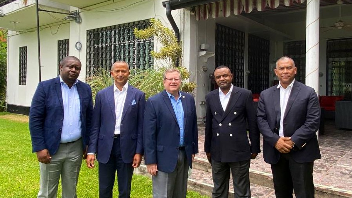 Moïse Katumbi a échangé avec Mike Hammer