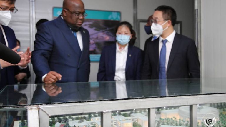 Félix Tshisekedi centre culturel et artistique de Kinshasa