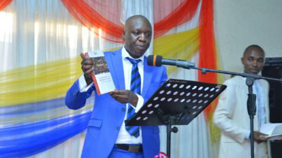 RDC : Le livre «Le porte-Croix. Hymne à la misérable vie», une autre contribution de Christian Kunda à la littérature congolaise
