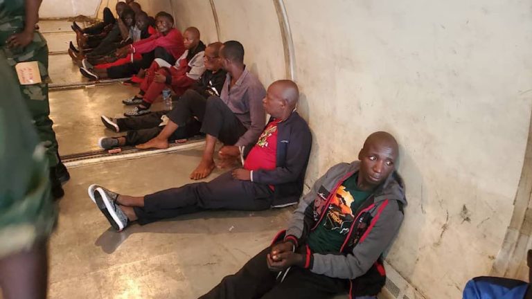 Attaque rebelle à Bukavu : 39 assaillants dont 2 femmes transférés à Kinshasa