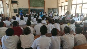 le HCR sensibilise les élèves