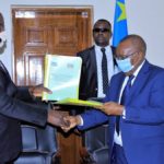 Gilbert Kabanda et Vincent Bamalagashi.