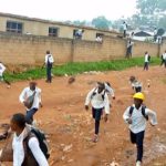 Beni : les activités scolaires paralysées, marche élèves