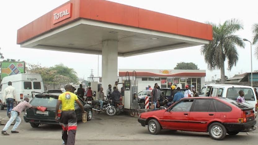 Kinshasa-Pénurie de carburant : Le ministre des Hydrocarbures rassure