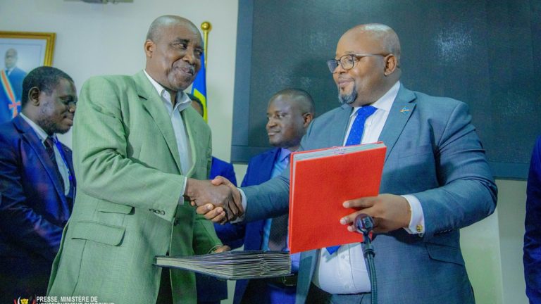 ESU : fin de la grève des scientifiques et personnel administratif