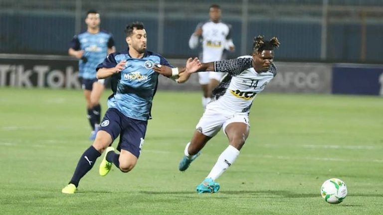 CAF-C2 Quarts de finale Mazembe tient Pyramides FC