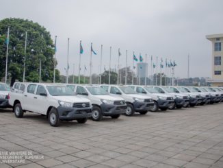 véhicules aux professeurs Émérites par le Chef de l’Etat Félix Tshisekedi