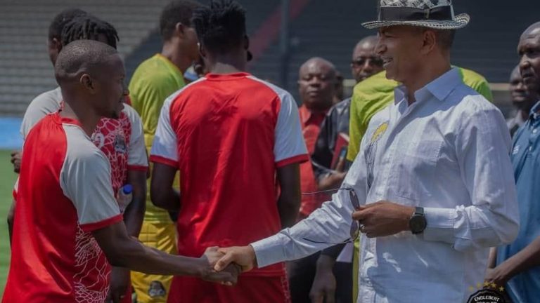 Moïse Katumbi à l'entraînement
